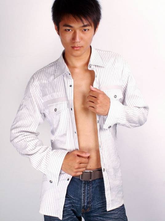 李宁（中国内地男模特、歌手）