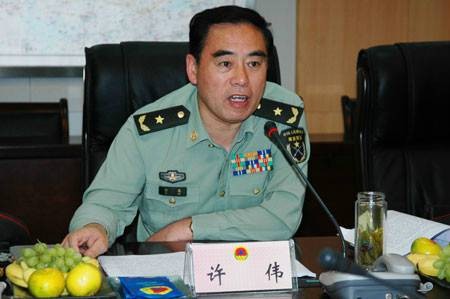 许伟(南京军区装备部原部长)