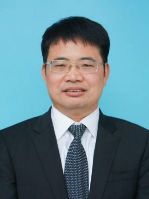 李鹏飞(湖南省衡阳市人大常委会一级巡视员)