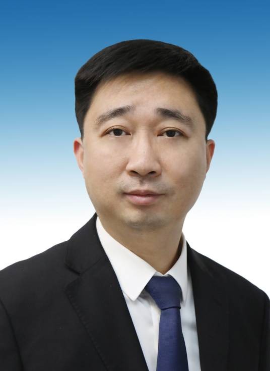 张栋（山东省菏泽鲁西新区党工委专职副书记）