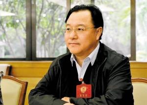 杜鹏（平安集团党委副书记）