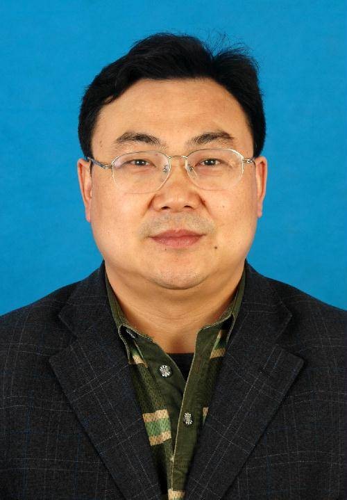 李胜利（国家奶牛产业技术体系首席科学家）
