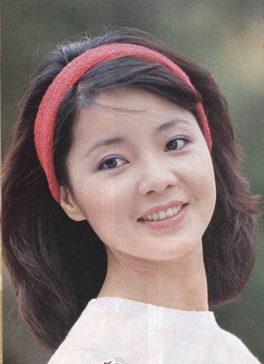 是否(邓丽君演唱歌曲)