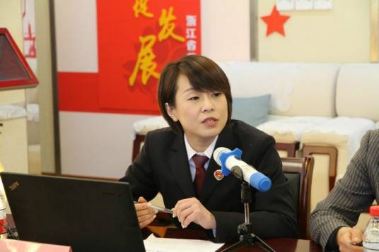 张苑(嘉兴市秀洲区人民检察院检察委员会专职委员)