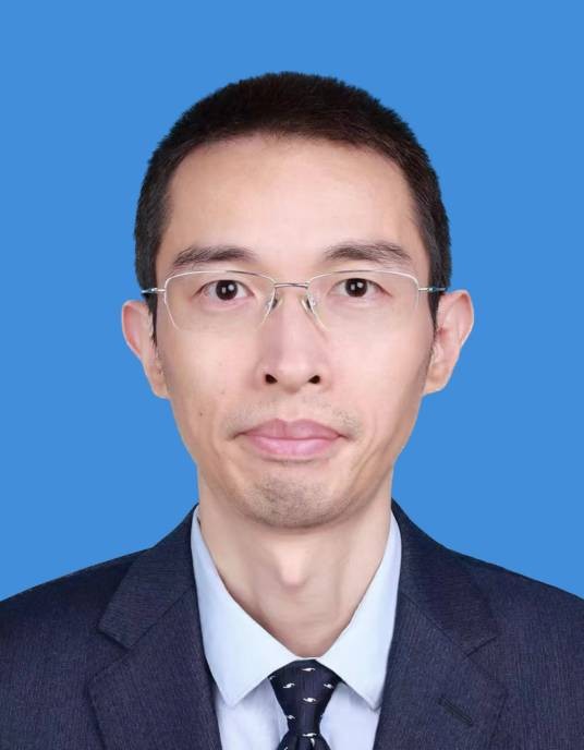 张鸿(宁夏回族自治区政府副秘书长(挂职),固原市委常委、市人民政府党组成员、副市长(挂职))