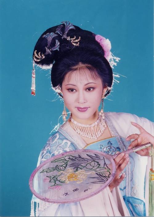 周艳（越剧演员、一级演员）