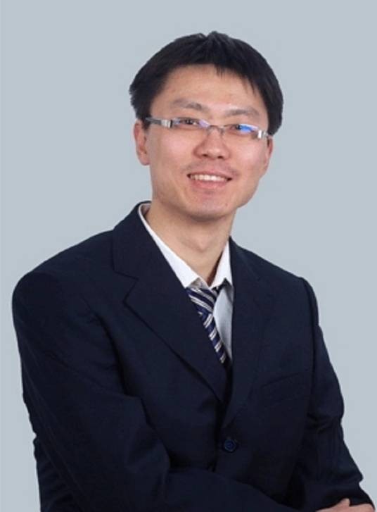 赵昱（巨人教育集团老师）