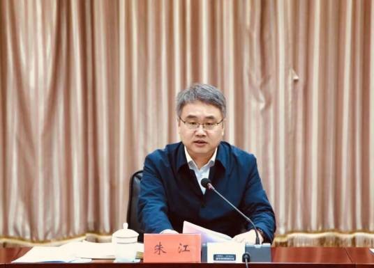 朱江（辽宁省人大常委会机关党组成员）