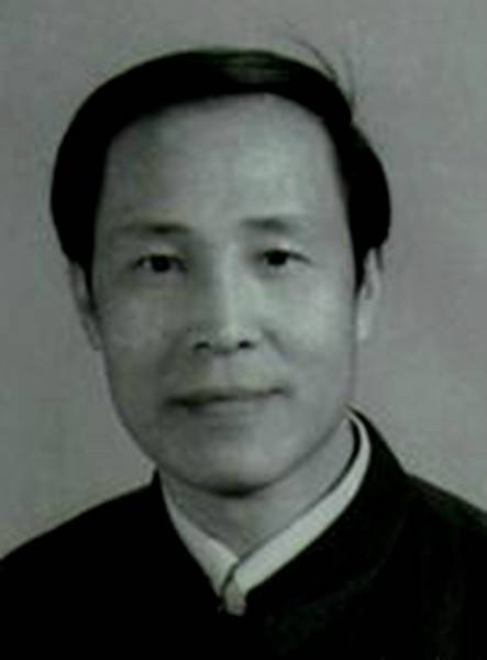 陈利华(一级舞台美术设计师)