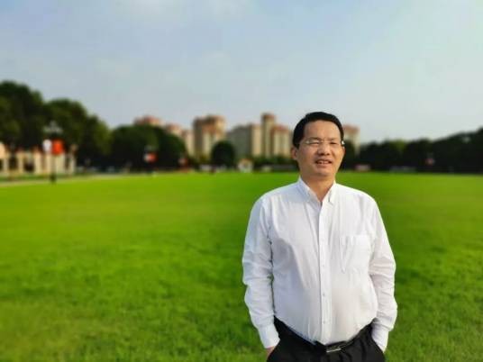 马向阳(南京传媒学院文化管理学院副院长)