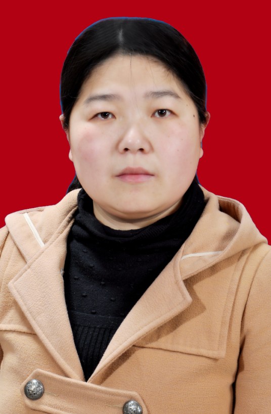 余靖（江西省上饶市铅山县住房和城乡建设局党组书记、局长）