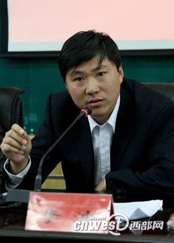 李波(陕西省商洛市委常委、常务副市长)