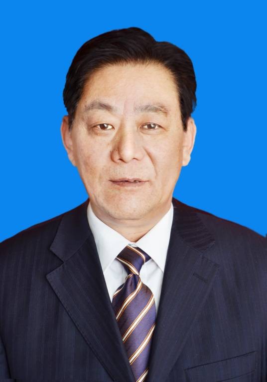 王明生（第九师党委原常委、副师长）