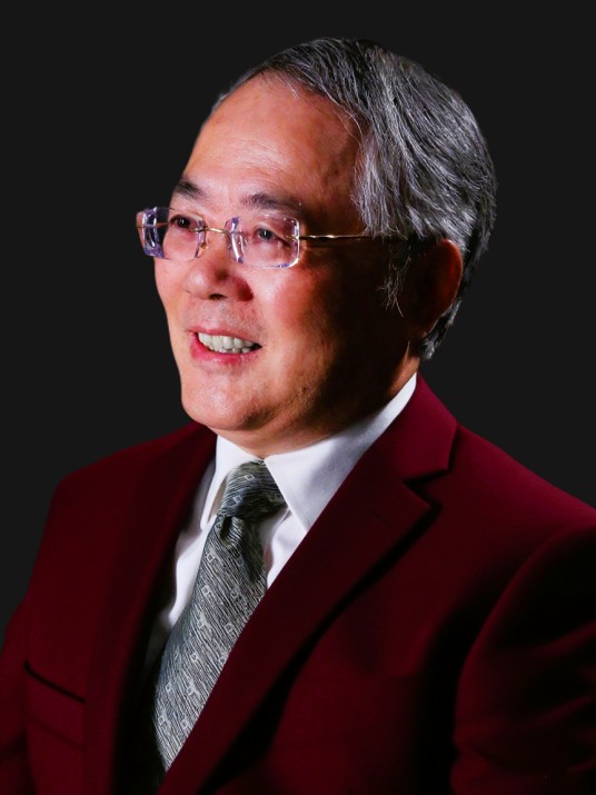 黄彬(浙大城市学院副教授)