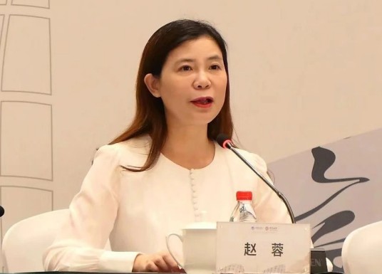 赵蓉（上海外国语大学副教授、硕士生导师）