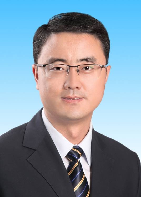 黄华（陕西省西安市碑林区委常委、副区长（正区局级））