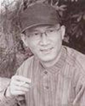 丁建中（张家港市美术家协会理事）