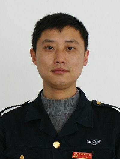 陶毅（中国成都动车段副段长、全国铁路劳模）