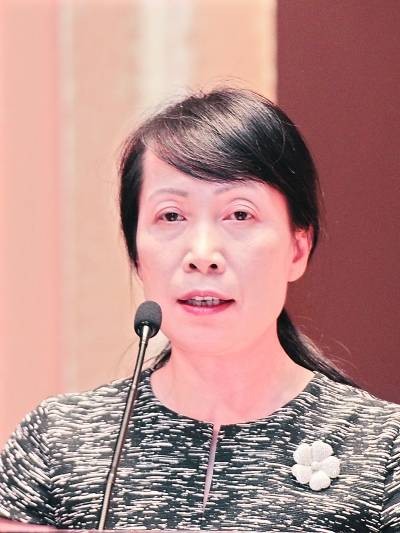 冯立（湖北省武汉东湖新技术开发区一级巡视员）