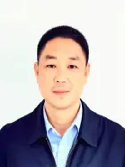 吴雪峰（江西省崇仁县政协主席）