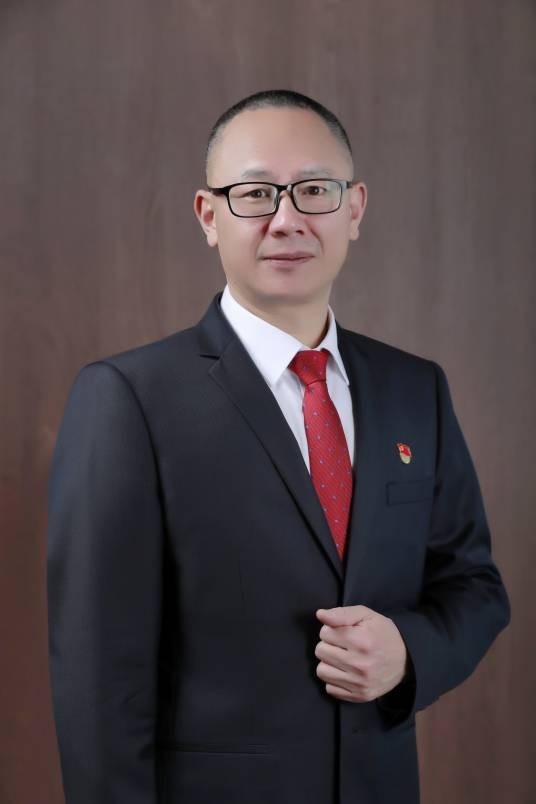 吴东（桂林银行股份有限公司原董事长）