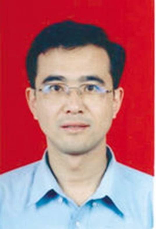 王世杰（沈阳工业大学原党委常委、辽阳分校校长）