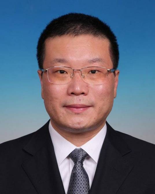 赵鹏（内蒙古自治区政府副秘书长、北京市第八批东西部协作挂职干部团队领队、临时党委书记）