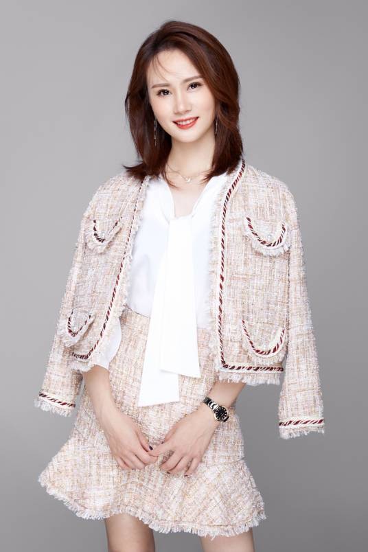 张莎莎（湖南信息学院艺术学院播音与主持艺术系主任）