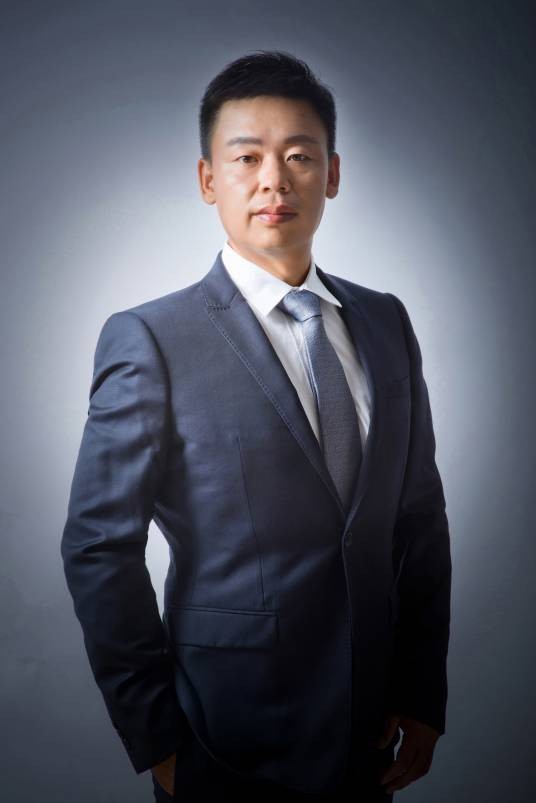 张向东(世纪华通首席运营官)