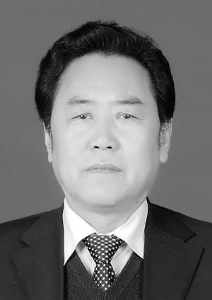 多吉(中国工程院院士、西藏人大常委会原副主任)