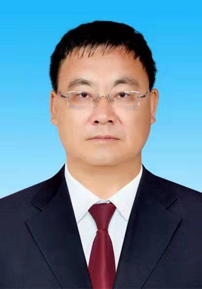 闫军(内蒙古自治区乌兰察布市化德县人大常委会党组书记、主任)