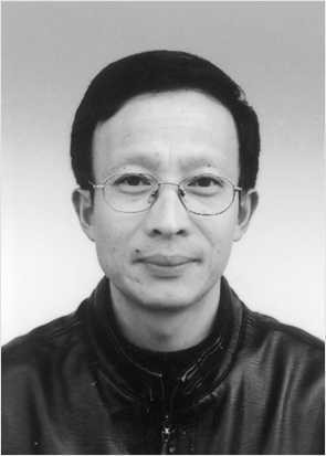 陈曙光（1964年出生的安徽籍作家）