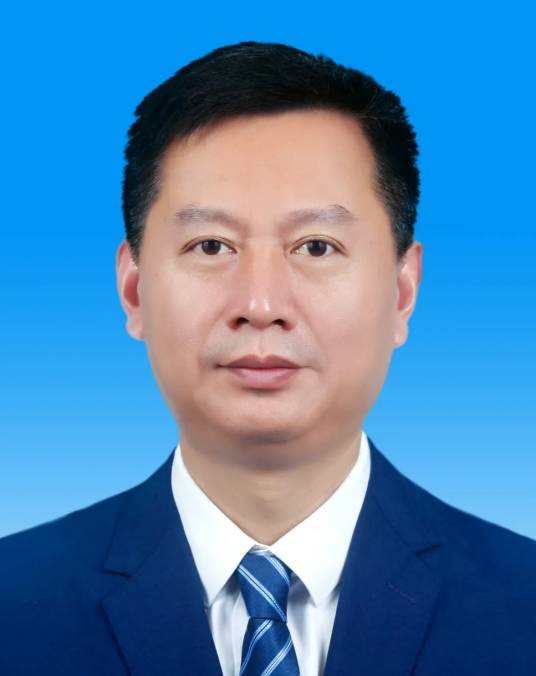 王松（四川省遂宁市蓬溪县委书记、县人武部党委第一书记）