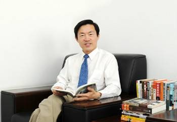 范军（中国新闻出版研究院副院长）