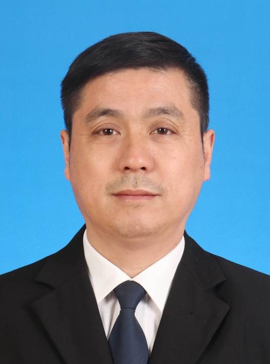 李学文(安徽省安庆市潜山市交通运输局党组成员、市邮政管理局局长)