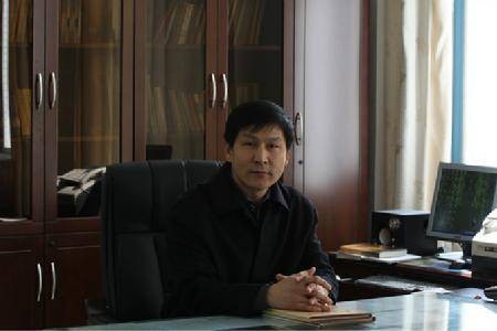 郑斌（中国沧州师范学院马克思主义学院院长）