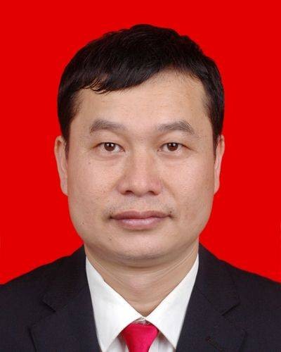 龚杰（湖南省浏阳市交通建设投资有限公司总经理）