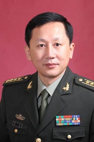 夏阳（解放军第二军医大学长海医院政委）