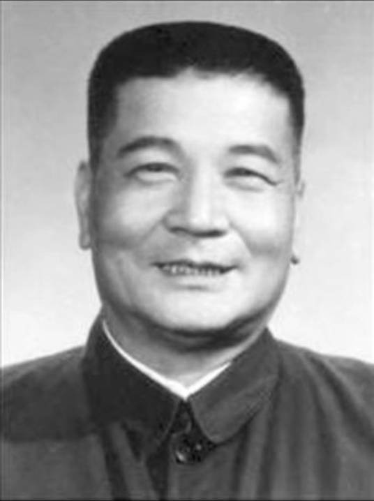 李振江（吉林省人民政府原副省长）