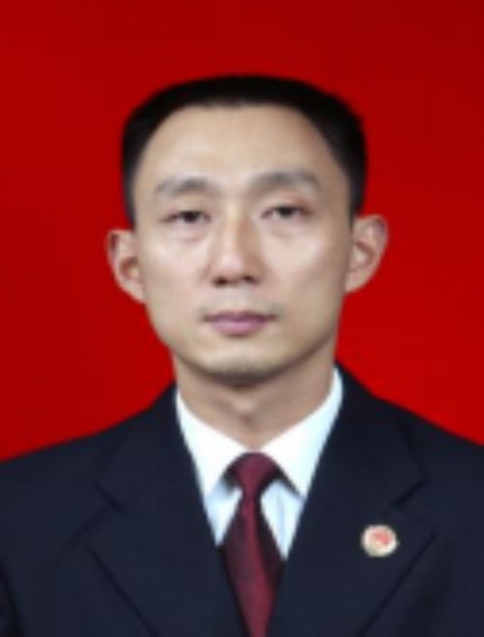 李文春(株洲市纪监委驻市生态环境局纪检监察组组长)