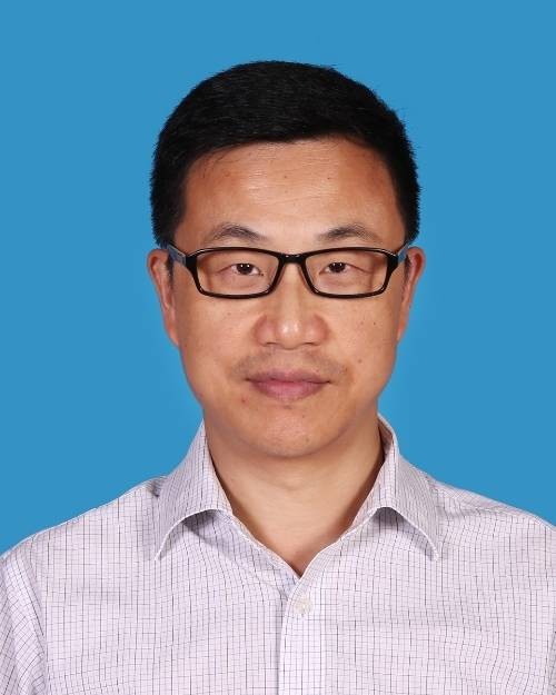 吴立群（杭州市上城区综合行政执法局党委委员、杭州市上城区城市管理综合发展中心主任）