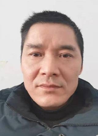 刘凤君(江苏省新沂市农业农村局副局长、党委委员)