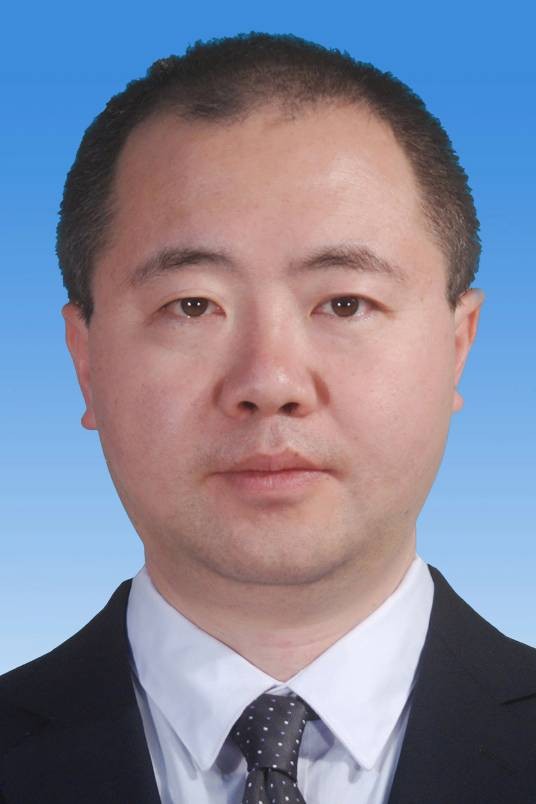 方超（贵阳市人民政府副秘书长）