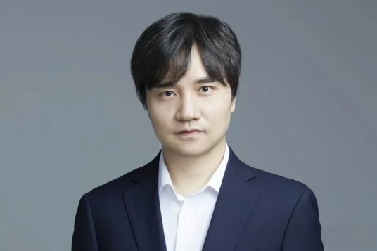 于越（快手高级副总裁、科技经营管理委员会成员）