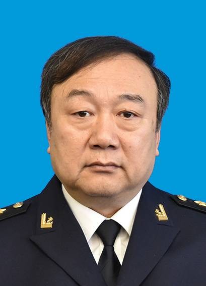 王泽龙（交通运输部海事局原一级巡视员）