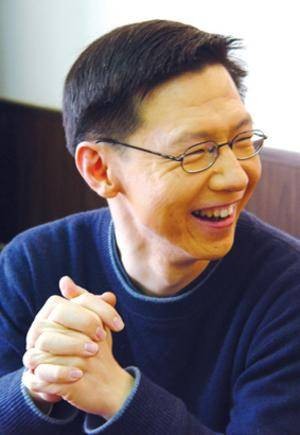 王文华（中国台湾作家、若水公司共同创办人）