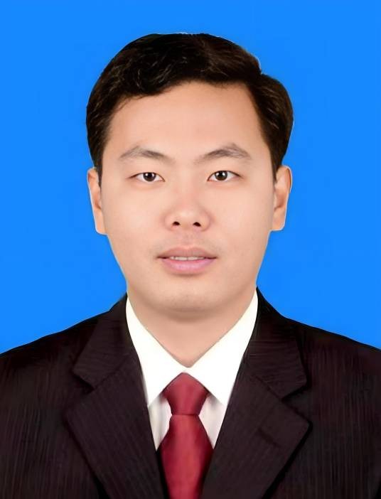 王光宇（江苏省泗阳县委副书记，县政府县长、党组书记）