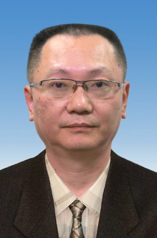 江洪（四川省雅安市审计局党组书记）