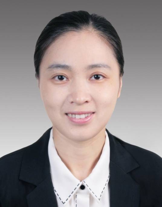 刘晓庆（浙江省绍兴市委副秘书长，市机关事务服务中心主任，市接待办主任）