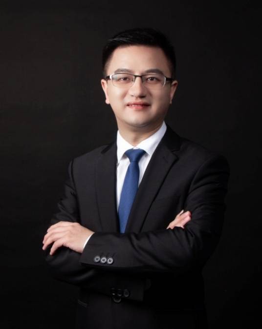 陈星（广西民族大学法学院院长，中国—东盟法学院执行院长）